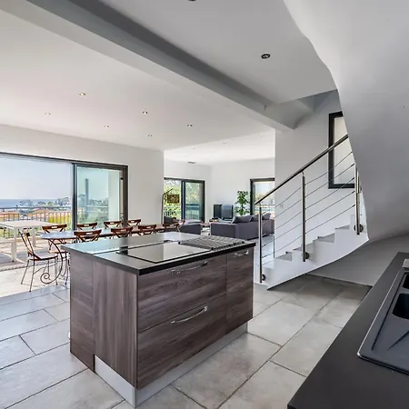 Camille Piscine Vue Villa